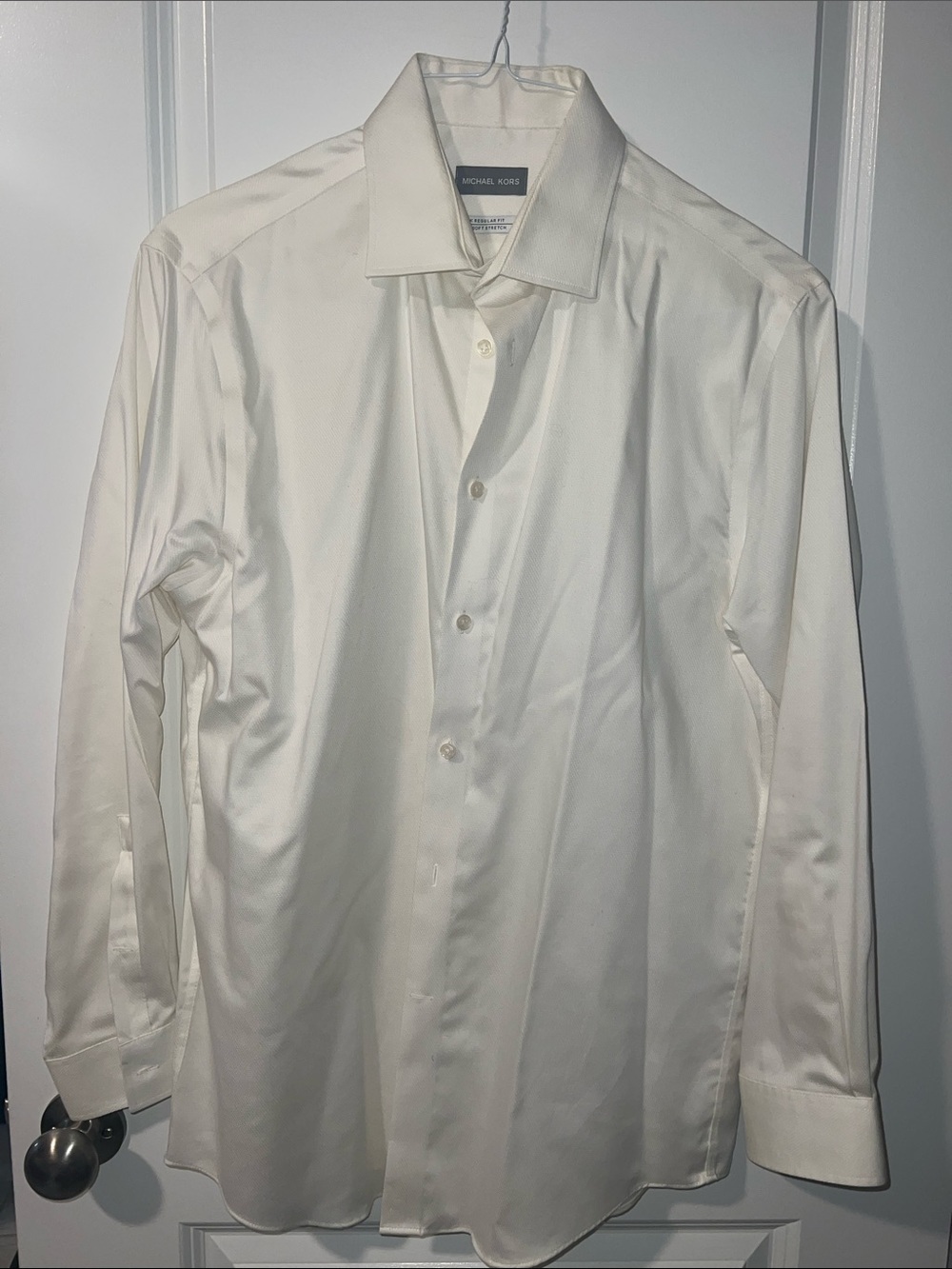 Michael Kors Men's Cream Spread Collar Dress Shirt